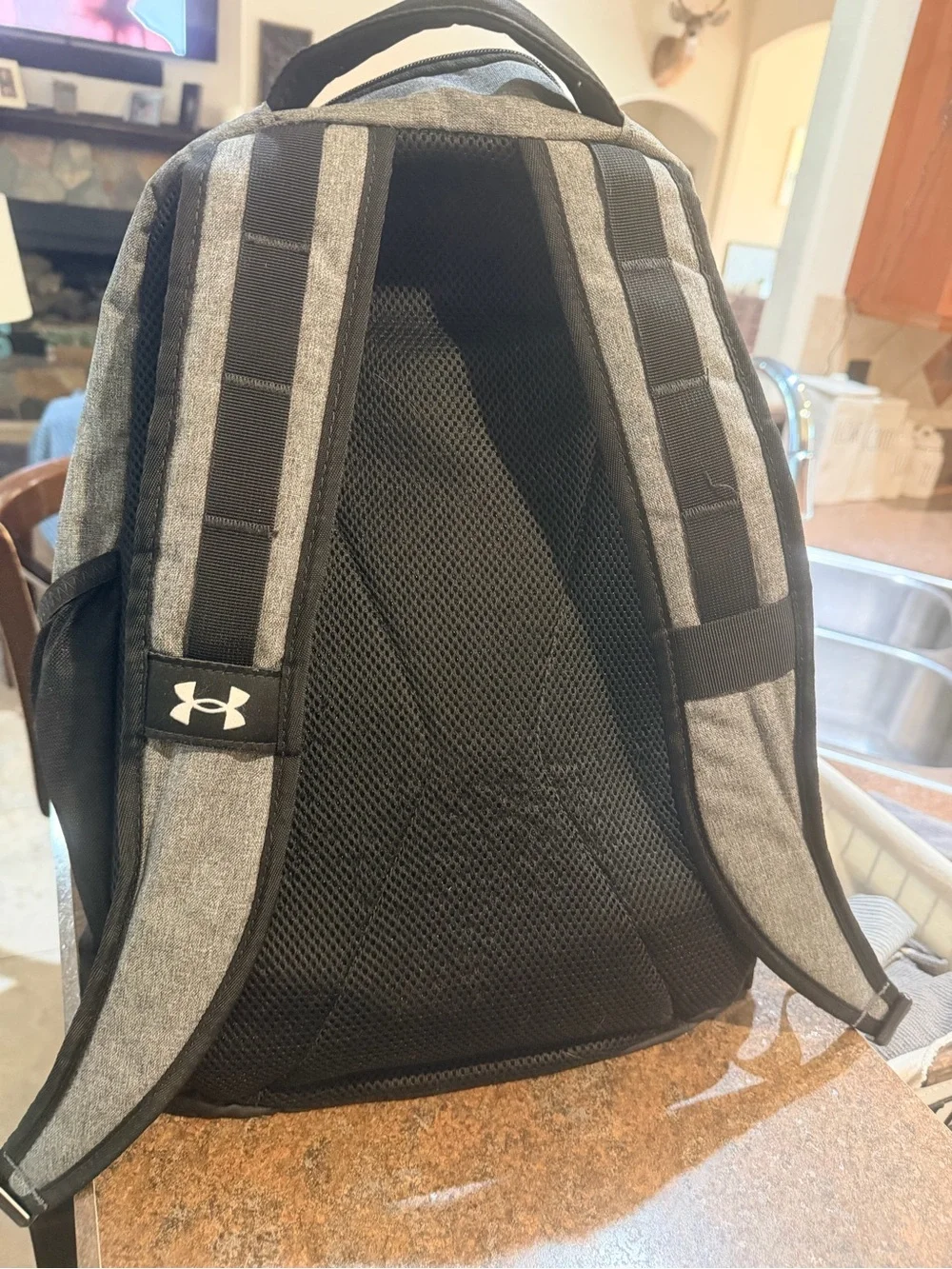 Under Armour UA Hustle 5.0 Backpack Black Graphite WaterRepelent